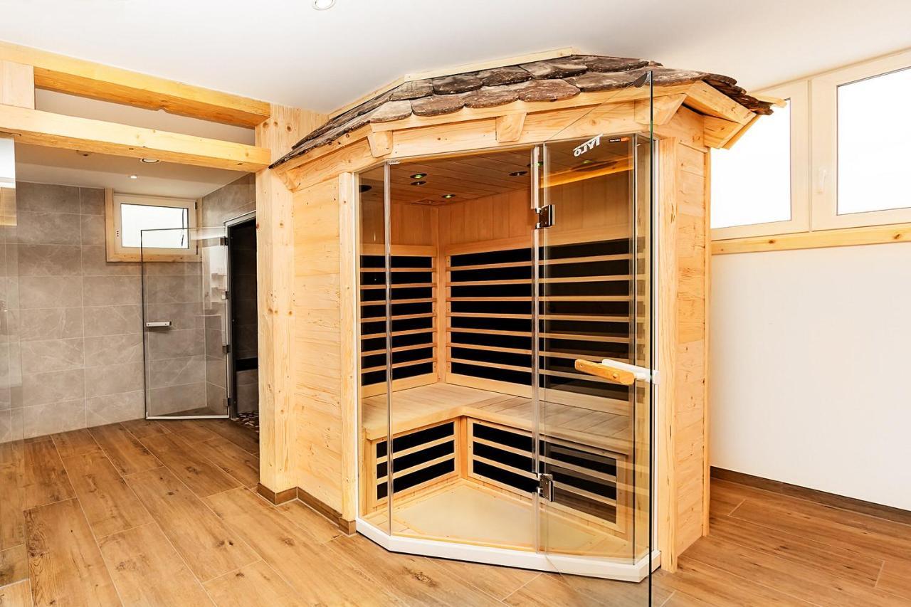 Ferienwohnung Graseck ガルミッシュ・パルテンキルヒェン エクステリア 写真